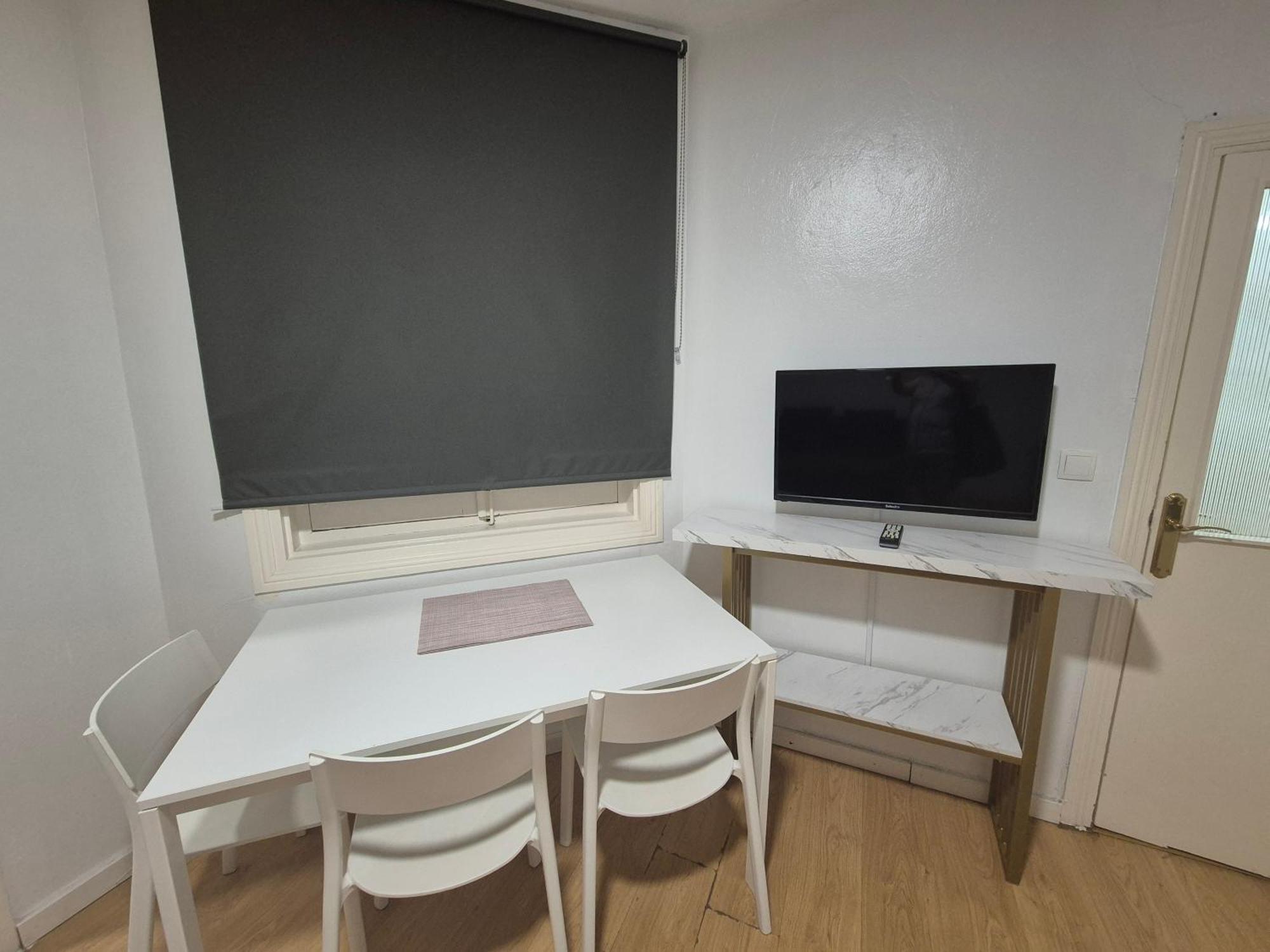 Estudio 504 M-15 Madrid Ngoại thất bức ảnh